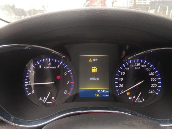 [成都·川A] 二手启辰启辰D602018款 1.6L 手动智联精英版