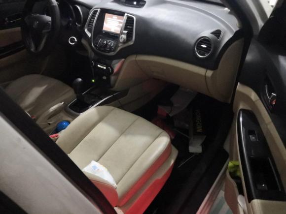 [金华·浙G] 二手长安逸动2014款 1.6L 手动豪华型