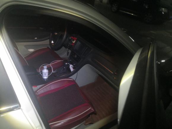 [青岛·鲁B] 二手北汽绅宝绅宝D502014款 1.5L CVT标准版