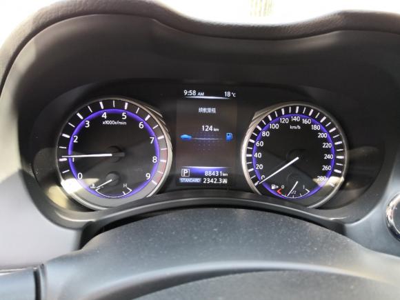 [南通·苏F] 二手英菲尼迪英菲尼迪Q502014款 3.7L 舒适版