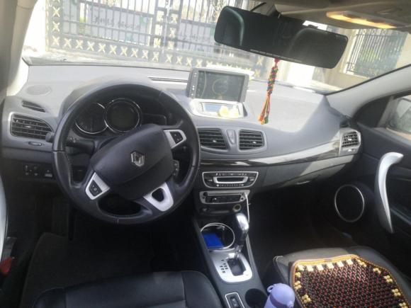 [青岛·鲁B] 二手雷诺风朗2013款 2.0L 豪华版