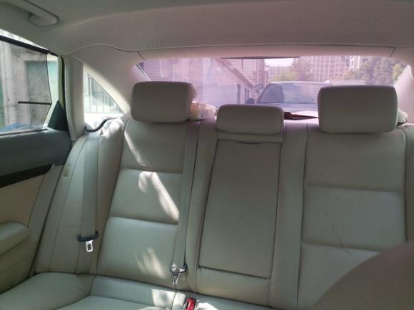 [苏州·苏E] 二手奥迪奥迪A6L2009款 2.0 TFSI 手动标准型