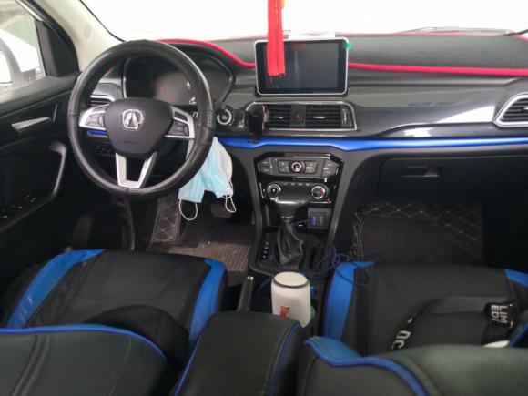 [上海·鲁D] 二手北汽威旺北汽威旺M602017款 1.5T CVT钻石版