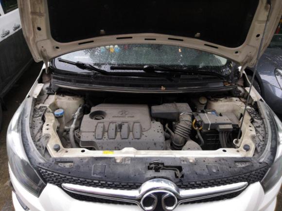 [宁波·浙B] 二手北汽绅宝绅宝X252015款 1.5L 自动豪华型