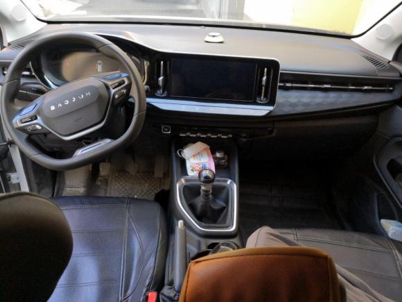 [常州·苏N] 二手宝骏宝骏RM-52019款 1.5T 手动24小时在线精英型 6座