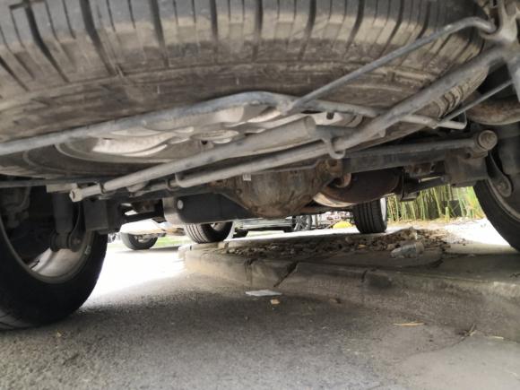 [南京·苏A] 二手荣威荣威W52013款 1.8T 4WD 自动豪域版