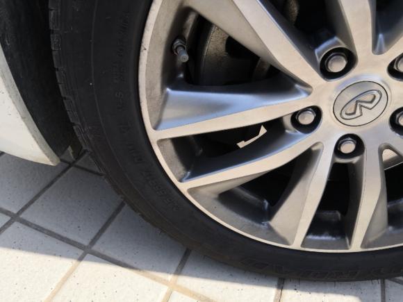 [南通·苏F] 二手英菲尼迪英菲尼迪Q502014款 3.7L 舒适版