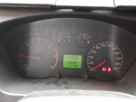 [杭州·浙A] 二手福特新世代全顺2016款 2.2T短轴6座中顶多功能车