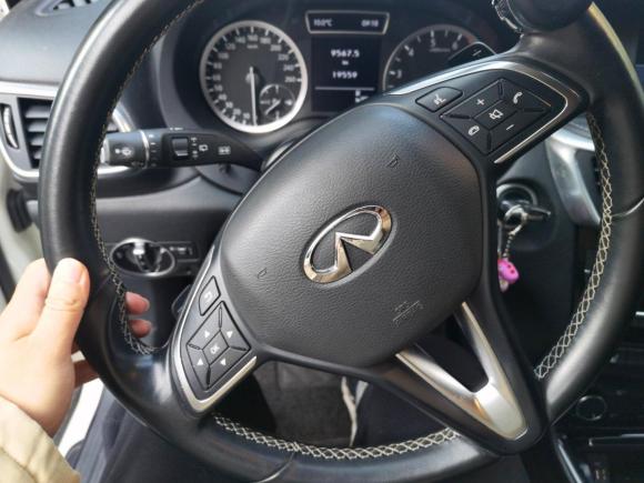 [嘉兴·浙F] 二手英菲尼迪英菲尼迪QX302017款 1.6T 两驱时尚版