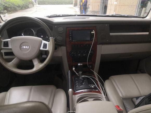 [成都·粤B] 二手Jeep指挥官2008款 5.7 HEMI