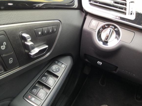 [上海·苏C] 二手奔驰奔驰E级2015款 改款 E 200 L 运动型