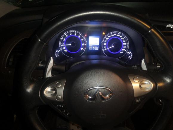 [西安·陕A] 二手英菲尼迪英菲尼迪QX702013款 3.7L 标准版