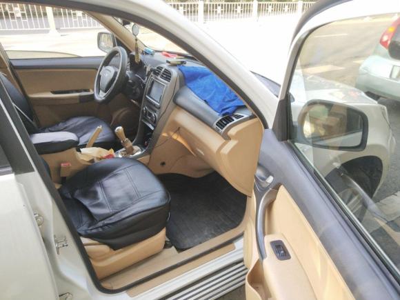 [合肥·皖A] 二手奇瑞瑞虎2012款 精英版 1.6L 手动舒适型DVVT