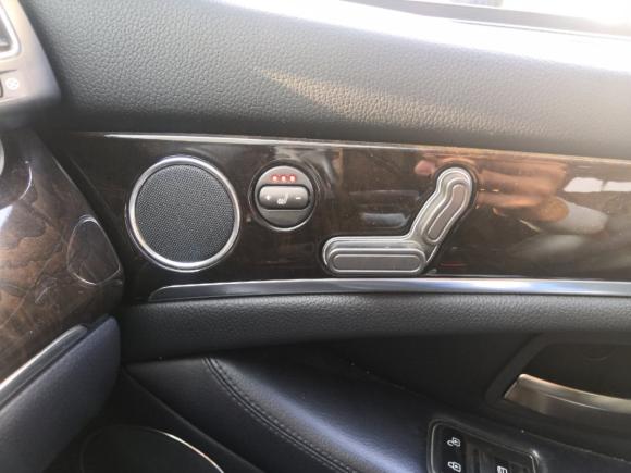 [苏州·苏E] 二手双龙主席2012款 2.8 CW600标准版