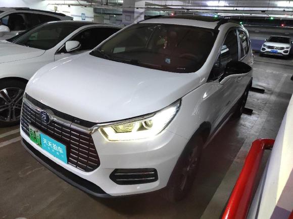 [北京·京A] 二手比亚迪元新能源2018款 EV360 智联炫酷型