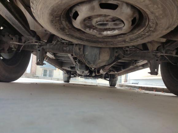 [济南·鲁A] 二手福特新世代全顺2016款 2.2T长轴6/7座中顶多功能车