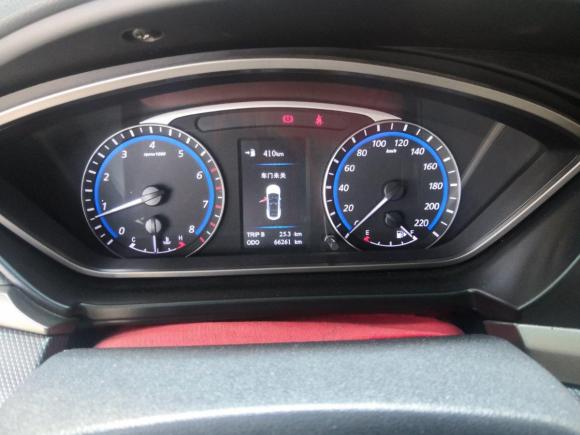 [广州·粤S] 二手海马海马M62015款 1.5T 手动豪华型