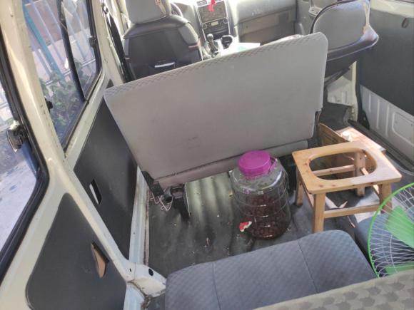 [温州·贵A] 二手金杯阁瑞斯2018款 2.0L快运舒适型7座V19