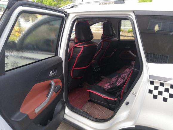 [宁波·浙B] 二手北汽幻速北汽幻速S32016款 S3L 1.5L 手动尊贵型