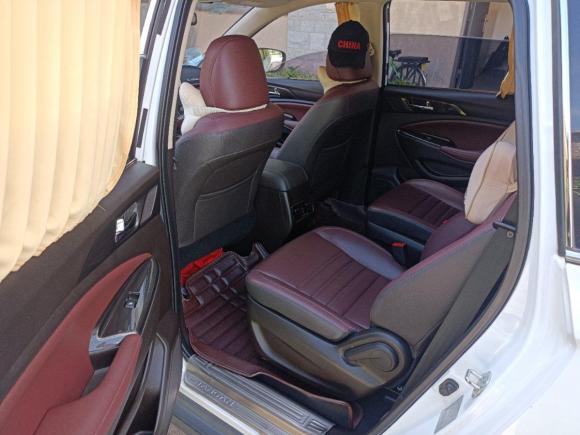 [深圳·川R] 二手长安凌轩2017款 1.6L 手动幸福型