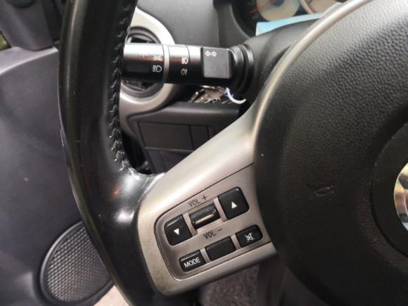 [杭州·浙A] 二手马自达马自达22007款 1.3L 自动时尚型