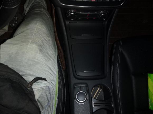 [芜湖·皖B] 二手奔驰奔驰GLA2015款 GLA 220 4MATIC 时尚型