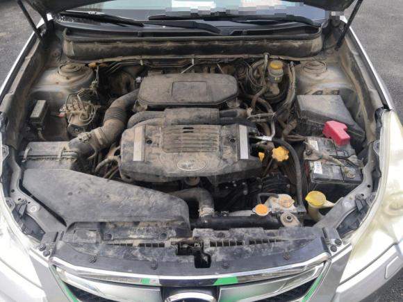 [济南·鲁A] 二手斯巴鲁力狮2010款 2.0i旅行导航版