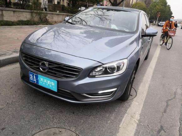 沃尔沃沃尔沃S60L2017款 S60L T3 智进版「上海二手车」「天天拍车」