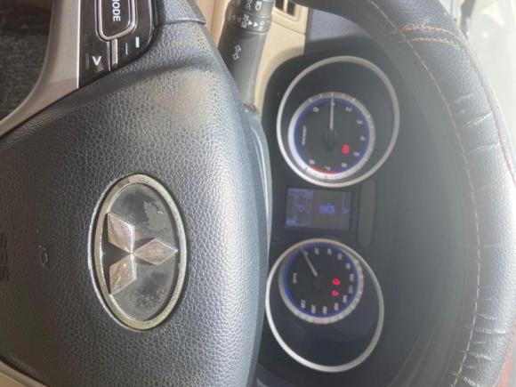 [佛山·粤Y] 二手东南V5菱致2012款 1.5L CVT舒适型