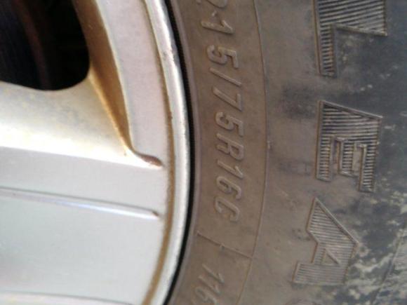 [南昌·赣A] 二手福特新世代全顺2009款 2.4T柴油豪华型长轴中顶国III