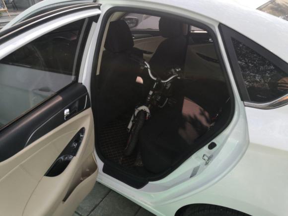 [成都·川A] 二手长安逸动新能源2018款 EV300 悦享型