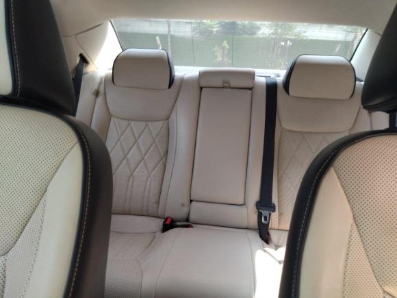 [沈阳·辽A] 二手克莱斯勒克莱斯勒300C2016款 3.0L 超越版