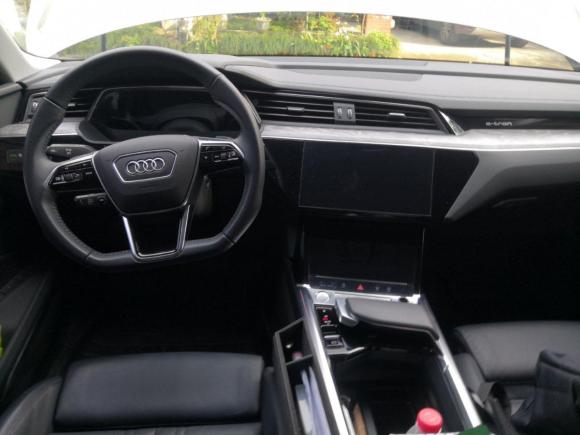 [成都·川A] 二手奥迪奥迪e-tron2019款 55 quattro 技术型