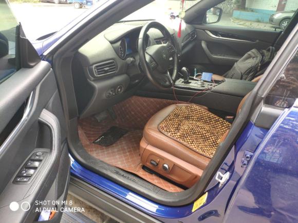 [广州·粤A] 二手玛莎拉蒂Levante2018款 3.0T 经典版