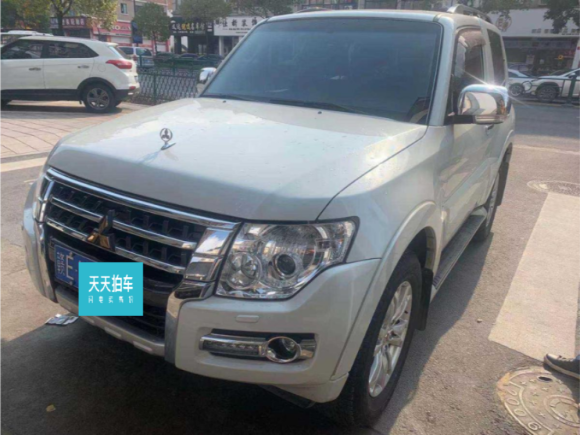 [义乌·赣E] 二手三菱帕杰罗2018年产3.8L三门5座平行进口