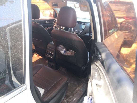 [嘉兴·豫N] 二手长安商用欧尚A8002017款 1.6L 手动豪华型