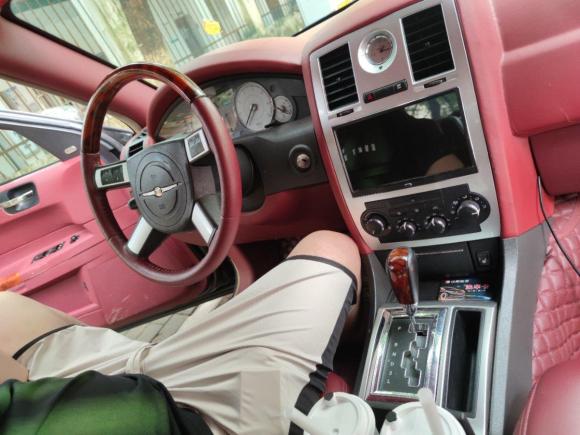 [南昌·赣G] 二手克莱斯勒克莱斯勒300C2006款 2.7L 豪华版