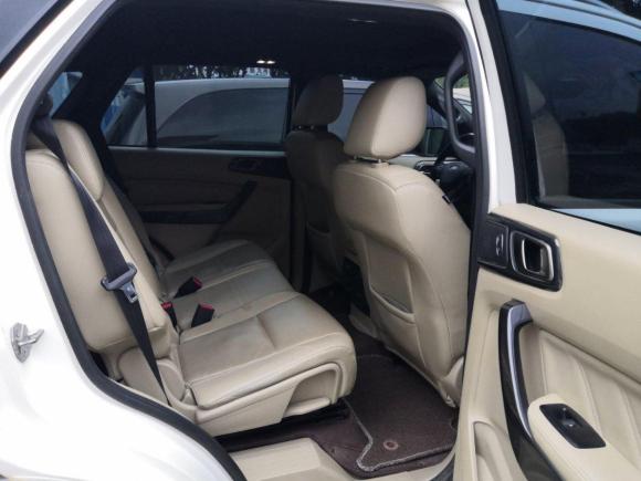 [广州] 福特 撼路者 2016款 2.0t 汽油自动四驱旗舰版