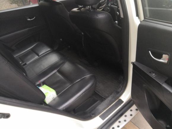 [南京·苏A] 二手双龙柯兰多2013款 2.0L 汽油两驱自动精英版