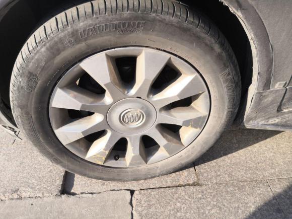 [台州·浙J] 二手别克昂科雷2010款 3.6L 旗舰版