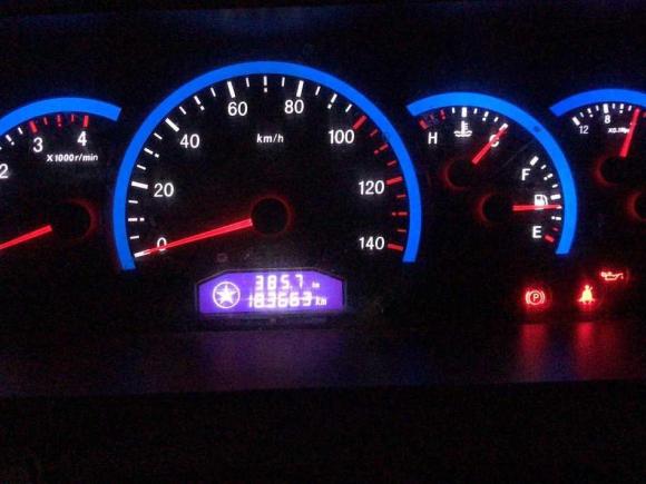 [成都·川A] 二手大运轻型栏板货车2015年出厂 3.3T 手动 柴油 大运牌CGC1040HBC33D