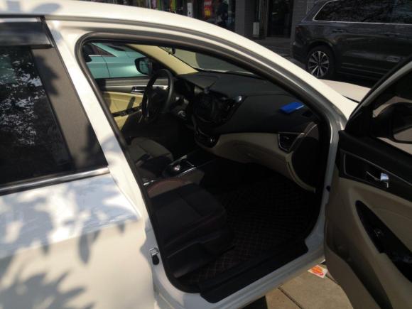 [成都·川A] 二手长安逸动新能源2018款 EV300 悦享型