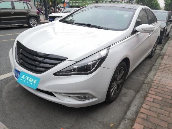 现代索纳塔八2014款 2.0L 自动豪华版「杭州二手车」「天天拍车」