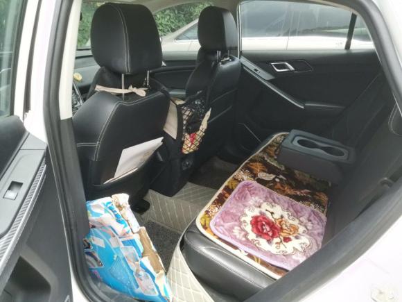 [上海·鄂E] 二手驭胜驭胜S3302016款 1.5L GTDi 自动两驱尊贵版