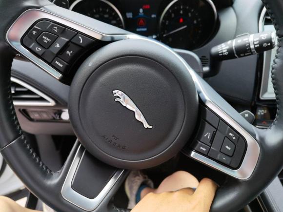 [嘉兴·浙F] 二手捷豹捷豹F-PACE2019款 2.0T 两驱都市尊享版