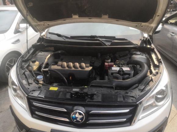 [佛山·粤X] 二手启辰启辰T70X2015款 2.0L CVT睿趣运动版