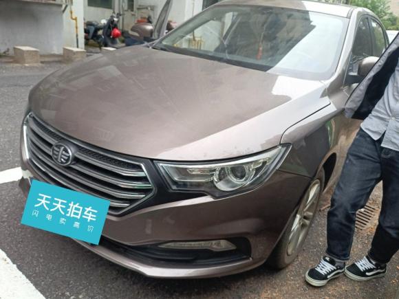 [南昌·赣M] 二手奔腾奔腾B302016款 1.6L 手动豪华型