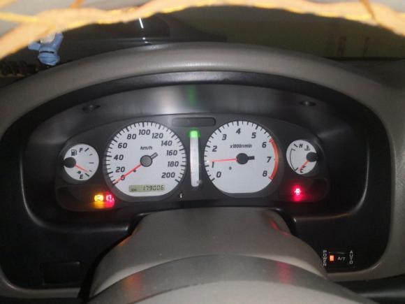 [深圳·粤B] 二手日产帕拉丁2004款 3.3L 四驱标准型