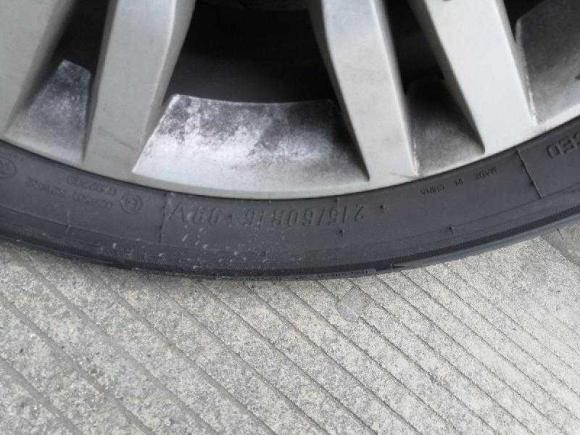 [成都·川A] 二手华颂华颂72017年出厂 2.0T自动