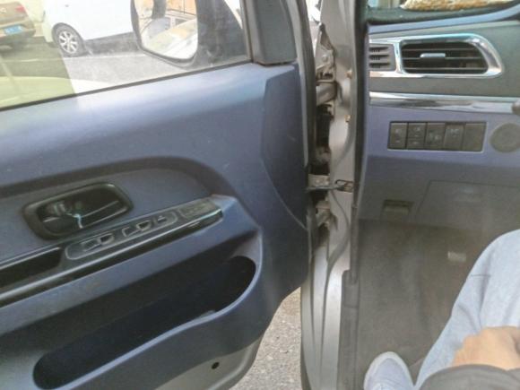 [青岛·鲁B] 二手金杯金杯T302018款 1.5L 厢式CNG标准型DLCG14